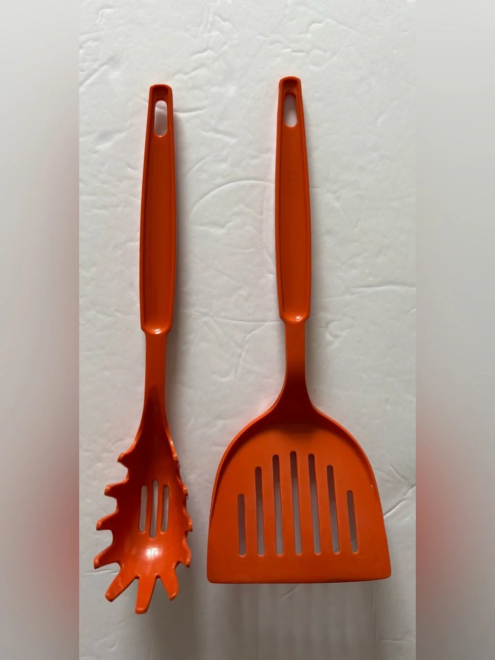 EKCO Orange Slotted Spatula & Slotted Spaghetti Pasta Spoon Scoop Vintage